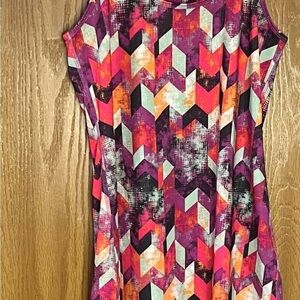 Lukka Women's Muscle Tee - Multicolor Geometric Design